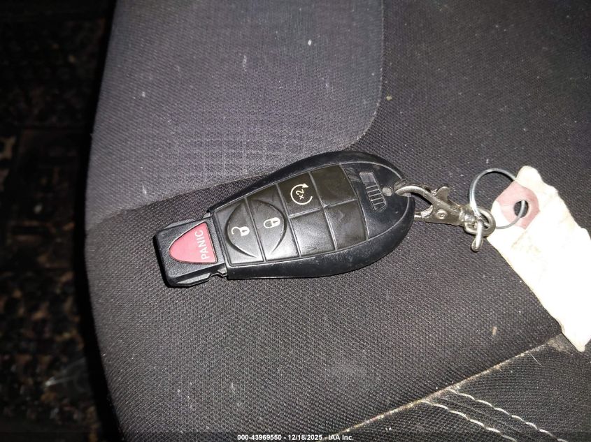 2017 Jeep Cherokee Latitude Fwd VIN: 1C4PJLCBXHW574348 Lot: 43969550