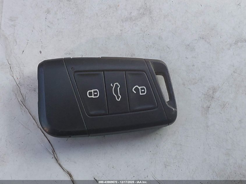 2019 Volkswagen Atlas 3.6L V6 Se VIN: 1V2DR2CA2KC553367 Lot: 43969570