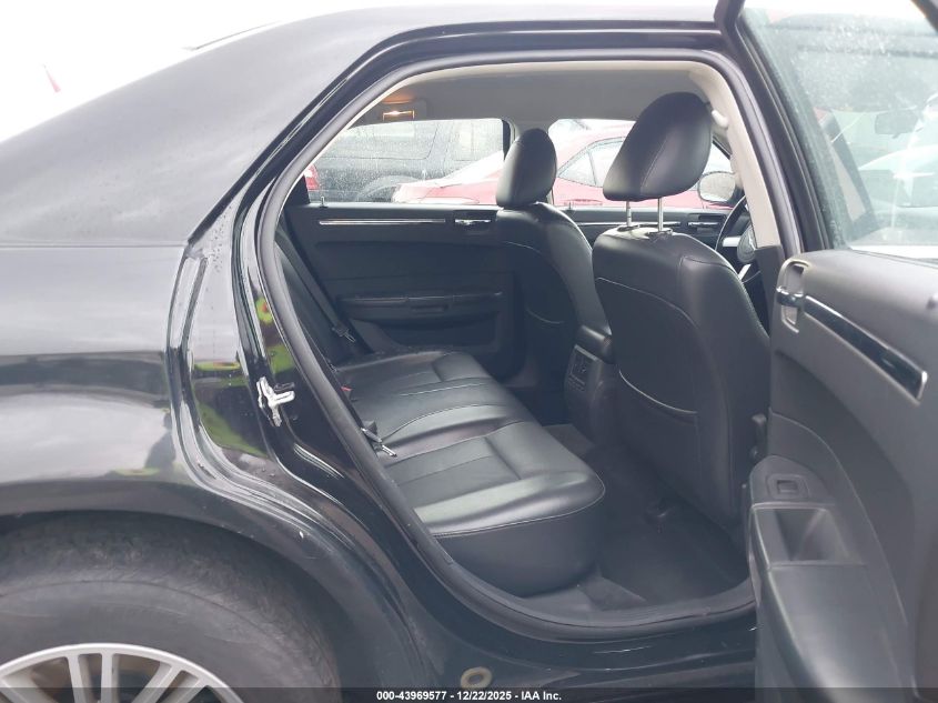 2010 Chrysler 300 Touring/Signature Series/Executive Series VIN: 2C3CA5CV1AH225320 Lot: 43969577