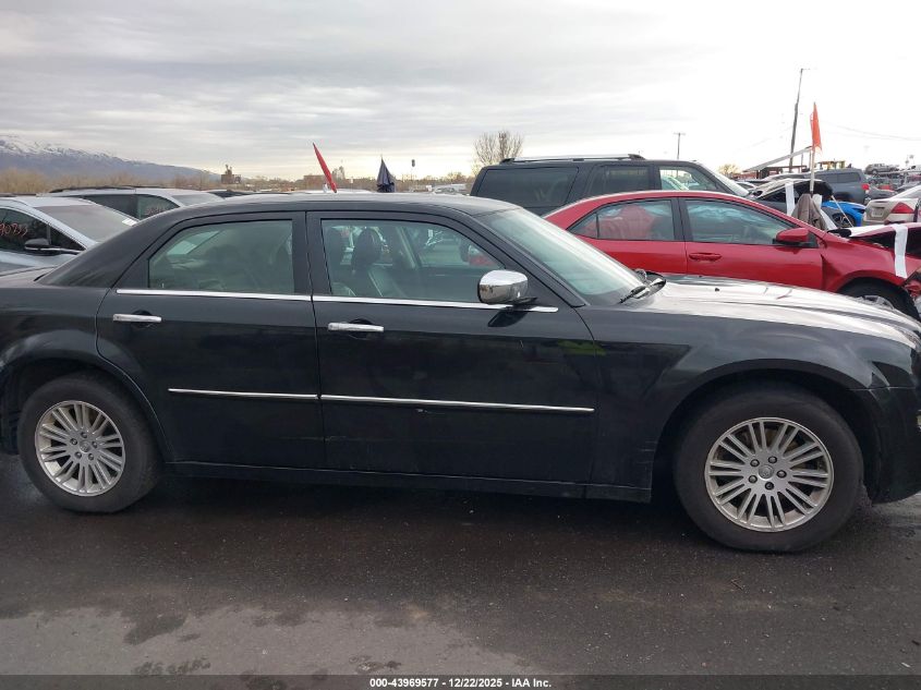 2010 Chrysler 300 Touring/Signature Series/Executive Series VIN: 2C3CA5CV1AH225320 Lot: 43969577