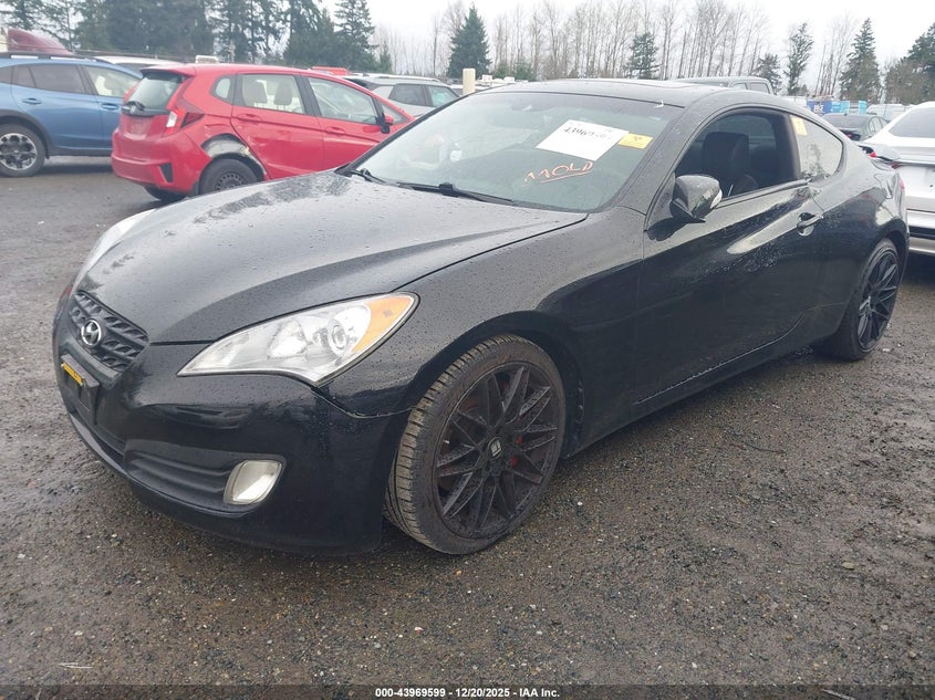 2012 Hyundai Genesis 3.8 Track