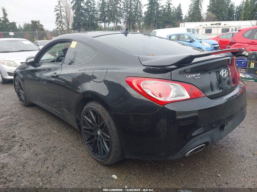 2012 Hyundai Genesis 3.8 Track