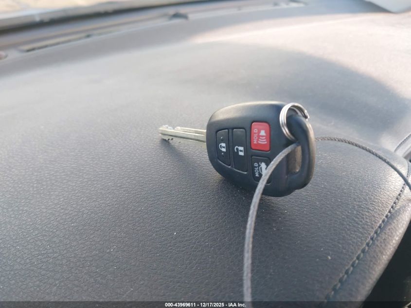 2018 Toyota Corolla Le VIN: 2T1BURHE5JC076290 Lot: 43969611