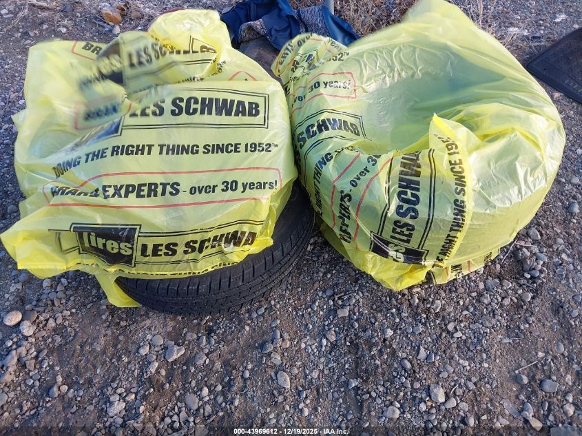 2004 Ford Explorer Eddie Bauer VIN: 1FMZU74W64UB56993 Lot: 43969612