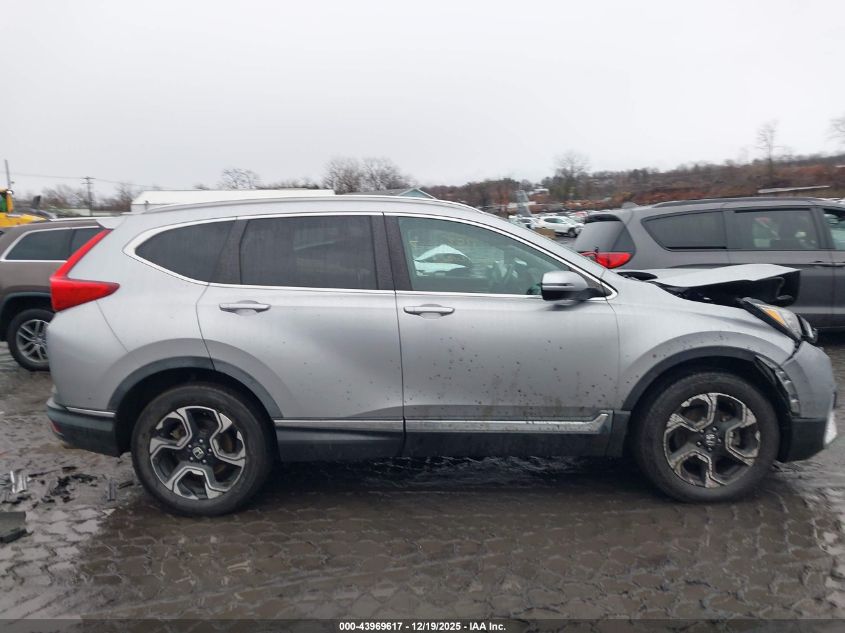 2019 Honda Cr-V Touring VIN: JHLRW2H92KX007825 Lot: 43969617
