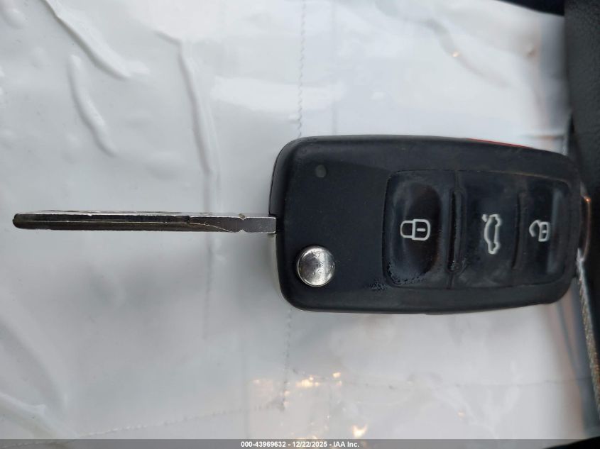 2017 Volkswagen Jetta 1.4T S VIN: 3VW2B7AJ3HM261258 Lot: 43969632