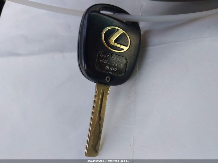 2005 Lexus Rx 330 VIN: JTJGA31U250052894 Lot: 43969663