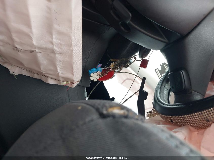 2017 Chevrolet Cruze Lt Auto VIN: 1G1BE5SM2H7102371 Lot: 43969678