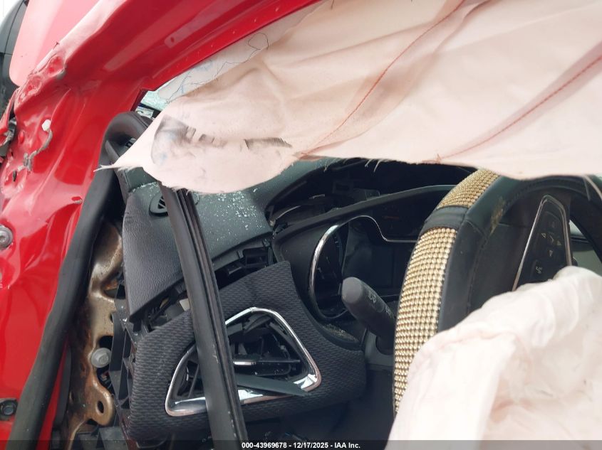 2017 Chevrolet Cruze Lt Auto VIN: 1G1BE5SM2H7102371 Lot: 43969678