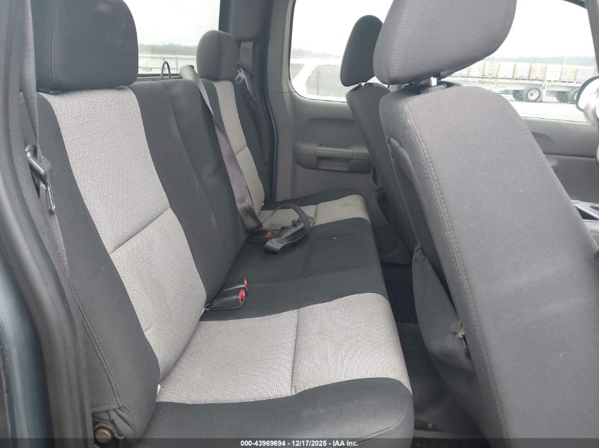 2008 Chevrolet Silverado 1500 Work Truck VIN: 1GCEC19C38Z305001 Lot: 43969694