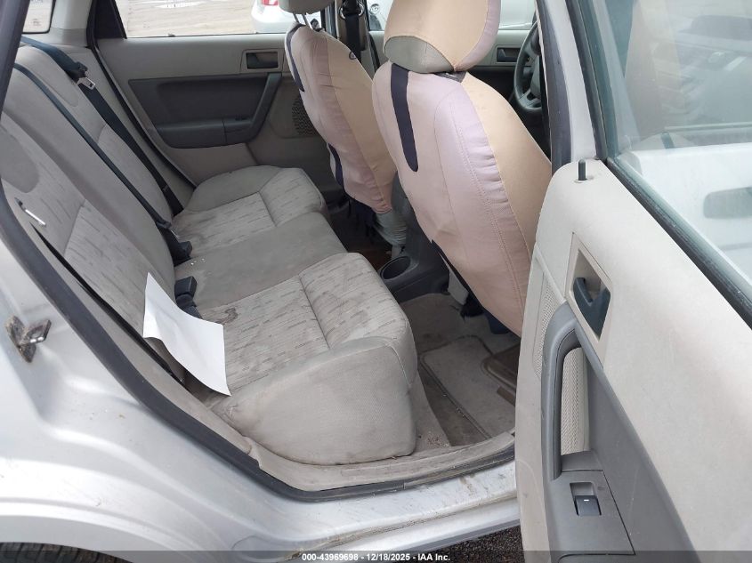 2008 Ford Focus Se/Ses VIN: 1FAHP35N88W241498 Lot: 43969698