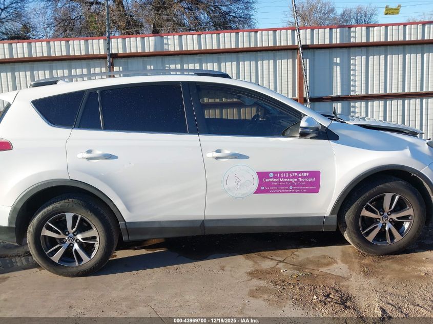 2017 Toyota Rav4 Xle VIN: 2T3RFREV0HW587290 Lot: 43969700