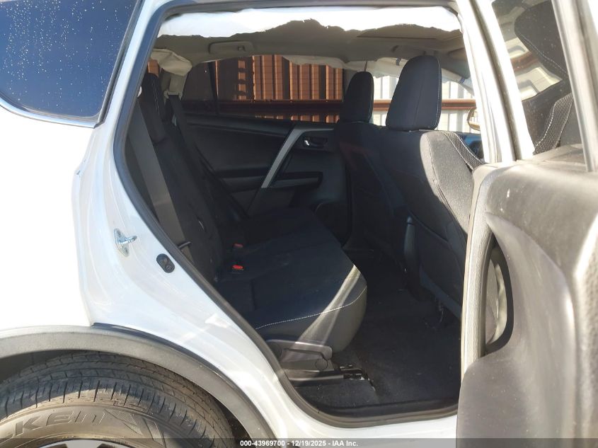 2017 Toyota Rav4 Xle VIN: 2T3RFREV0HW587290 Lot: 43969700