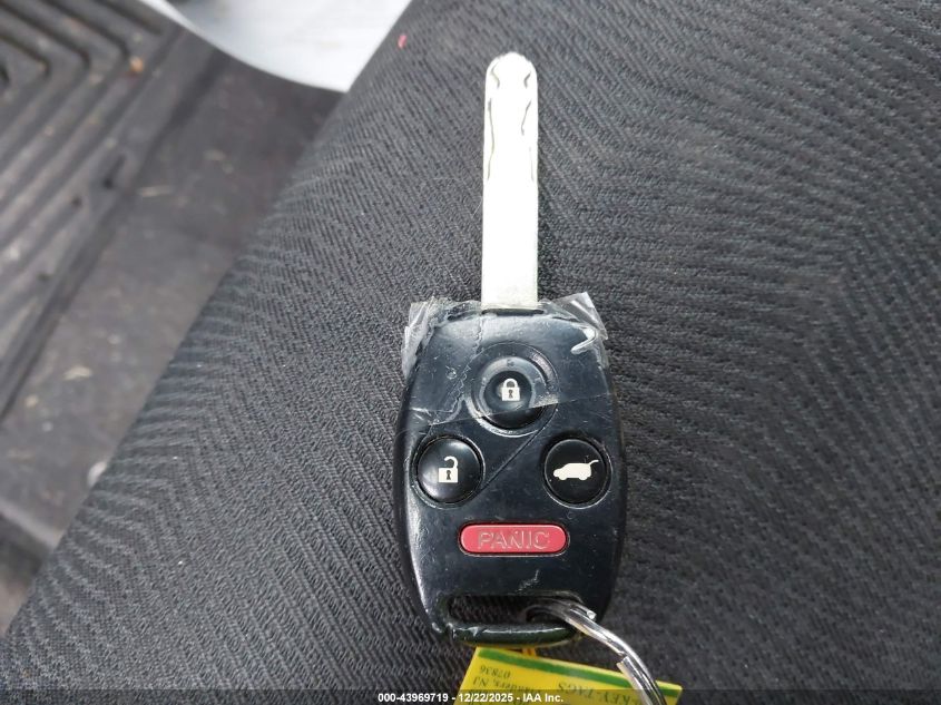 2010 Honda Pilot Lx VIN: 5FNYF4H29AB002525 Lot: 43969719