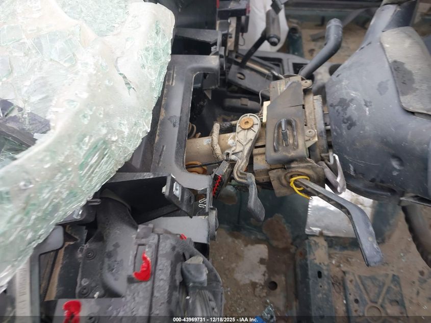 1998 Jeep Cherokee Classic/Sport VIN: 1J4FJ68S8WL194570 Lot: 43969731