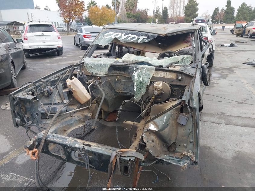 1998 Jeep Cherokee Classic/Sport VIN: 1J4FJ68S8WL194570 Lot: 43969731