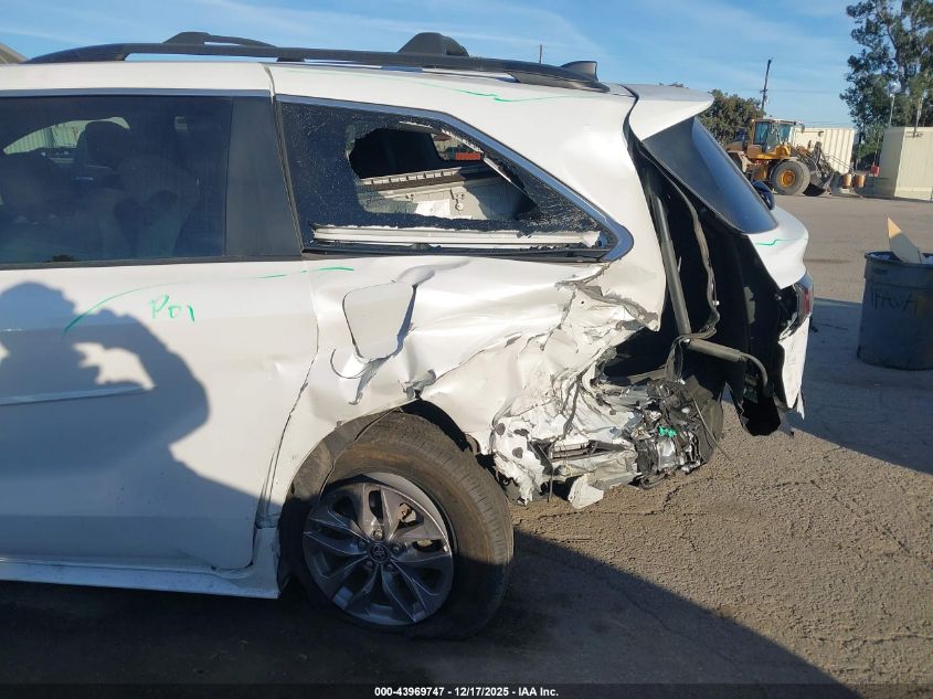 2024 Toyota Sienna Xle VIN: 5TDJSKFC6RS149227 Lot: 43969747