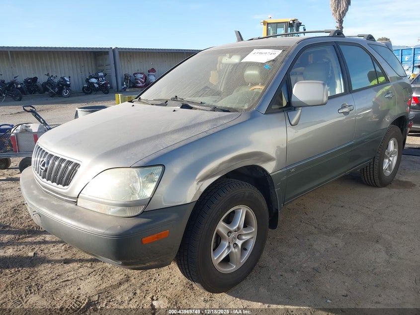 JTJHF10UX10188146 2001 Lexus Rx 300 photo 1