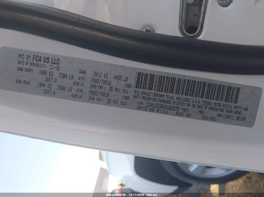 2017 Jeep Compass Latitude Fwd VIN: 1C4NJCEB6HD162976 Lot: 43969759