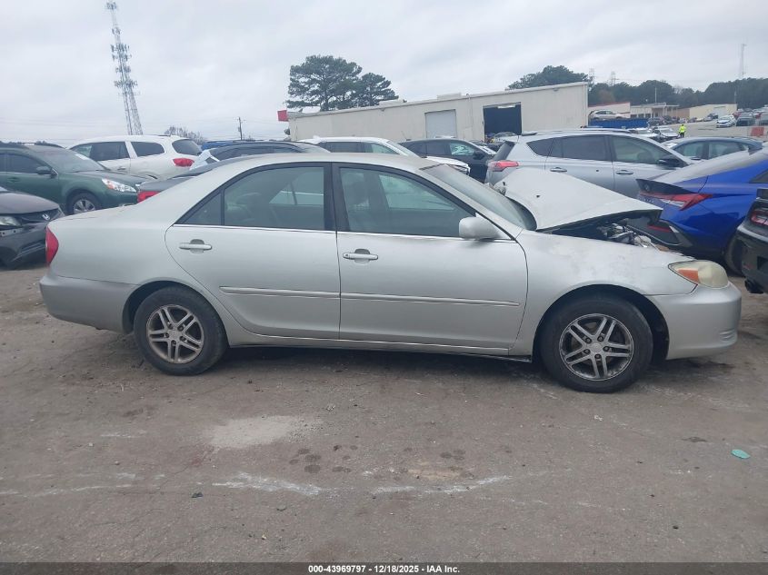 2002 Toyota Camry Le VIN: JTDBE32K220080561 Lot: 43969797