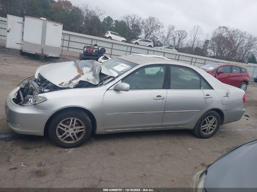2002 Toyota Camry Le VIN: JTDBE32K220080561 Lot: 43969797