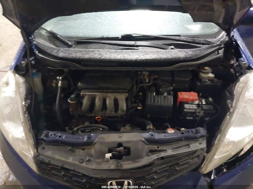 2013 Honda Fit Sport VIN: JHMGE8H52DC005380 Lot: 43969810