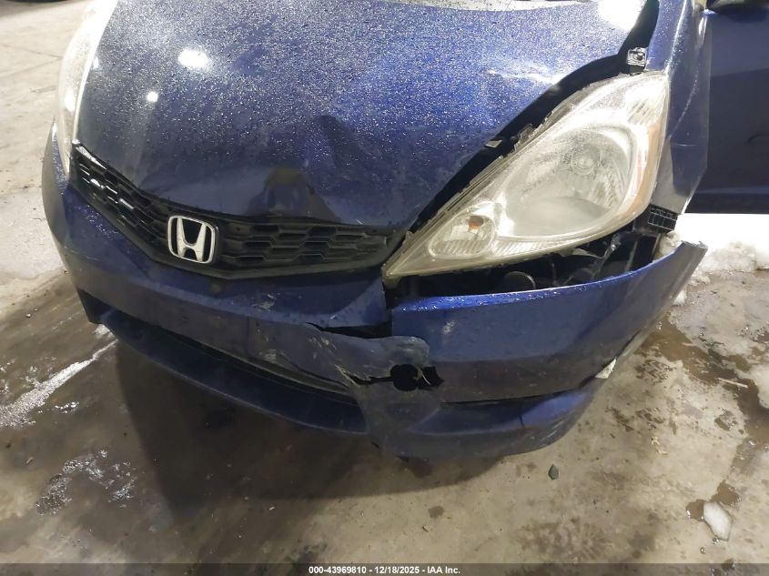 2013 Honda Fit Sport VIN: JHMGE8H52DC005380 Lot: 43969810
