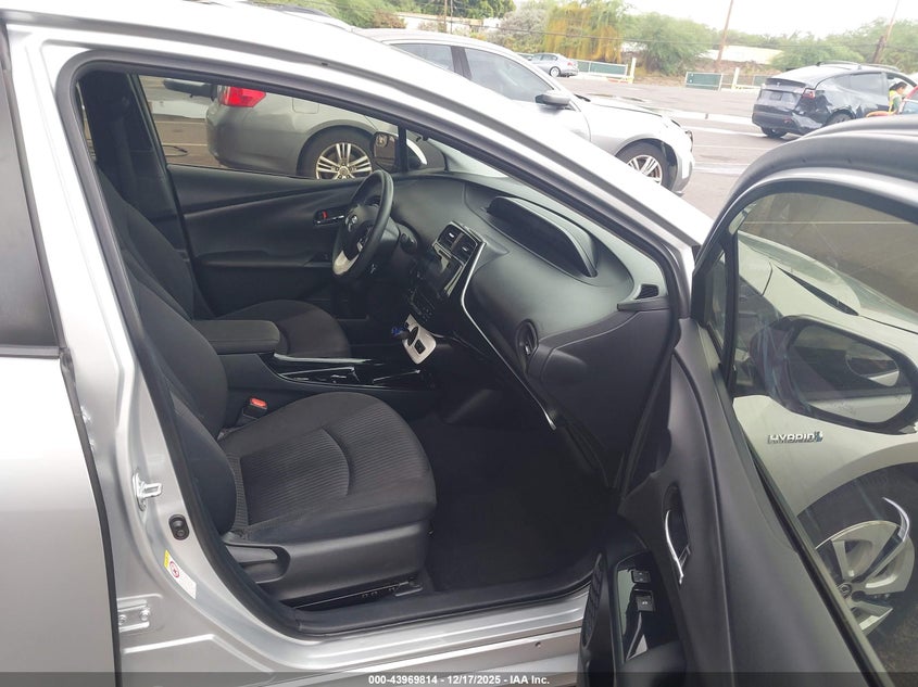 2018 Toyota Prius Four/Four Touring/One/Three/Three Touring/Two/Two Eco