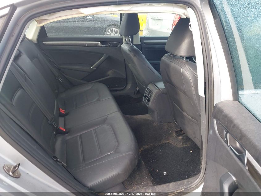 2017 Volkswagen Passat 1.8T Se VIN: 1VWBT7A36HC024764 Lot: 43969823