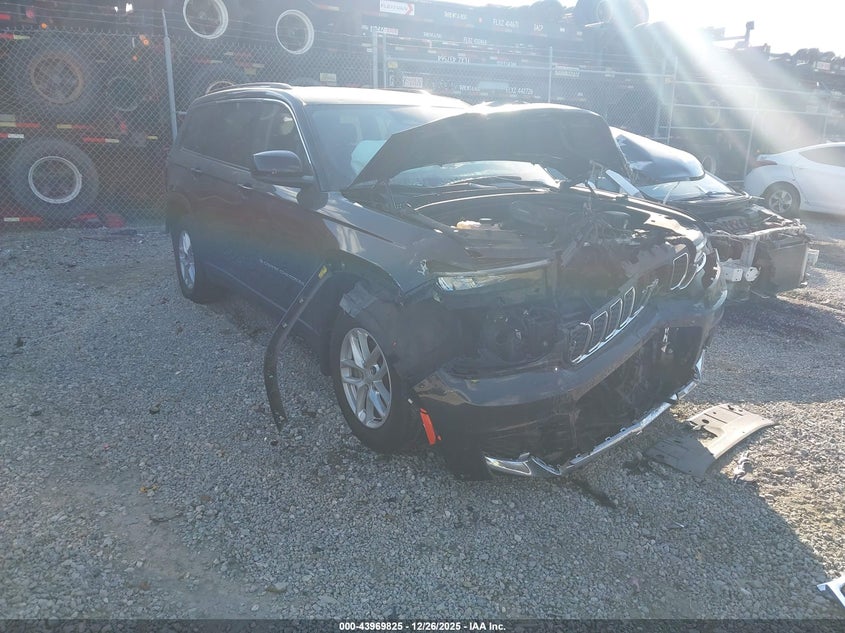 2023 Jeep Grand Cherokee L Laredo X 4X2