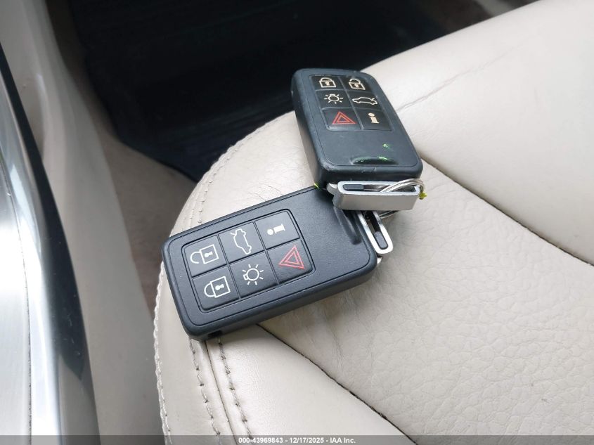 2012 Volvo Xc60 T6/T6 Platinum/T6 Premier Plus/T6 R-Design/T6 R-Design Platinum/T6 R-Design Premier Plus VIN: YV4902DZ8C2299092 Lot: 43969843