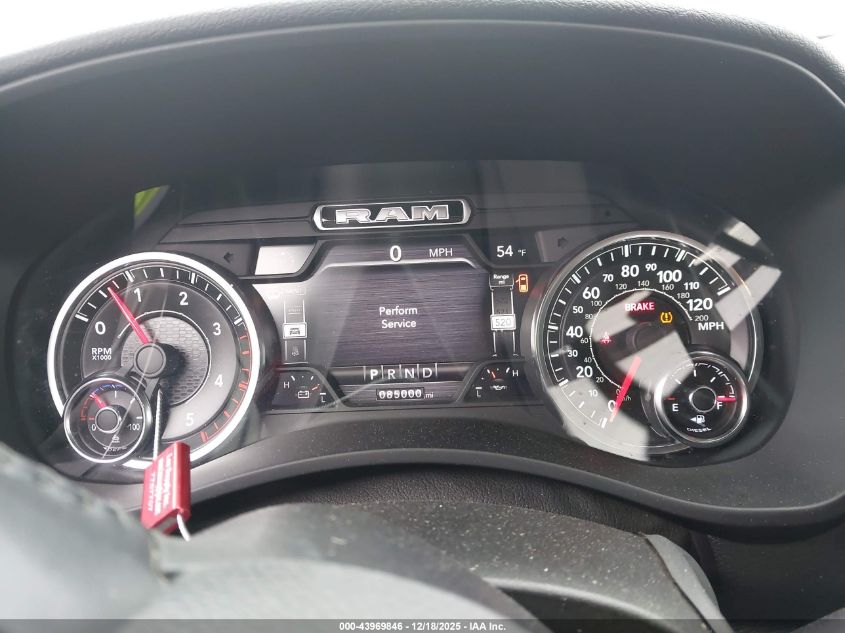 2021 Ram 2500 Big Horn 4X4 8' Box VIN: 3C6UR5JL8MG511672 Lot: 43969846