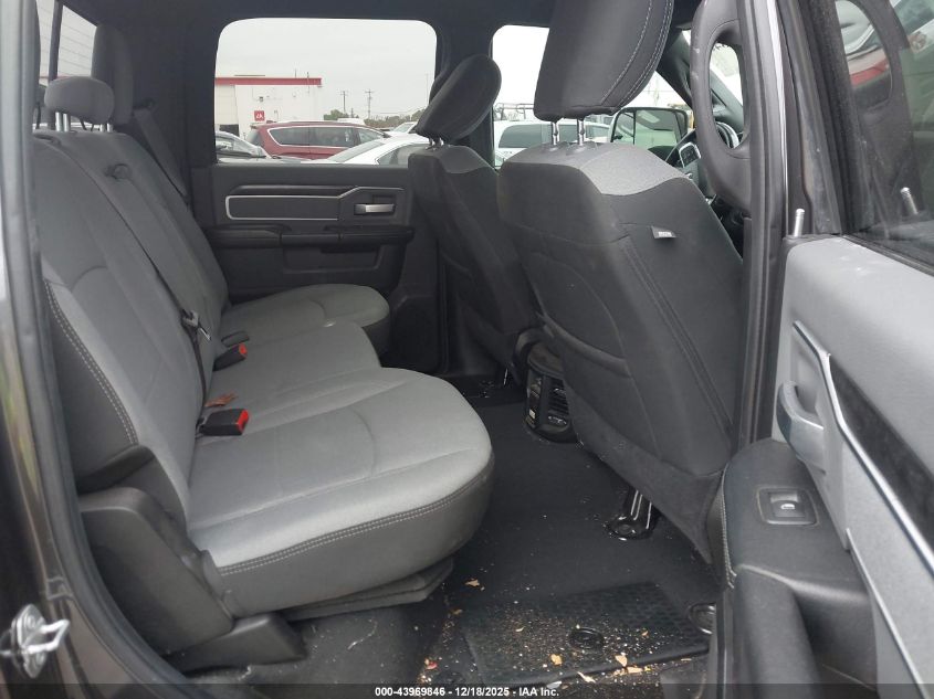 2021 Ram 2500 Big Horn 4X4 8' Box VIN: 3C6UR5JL8MG511672 Lot: 43969846