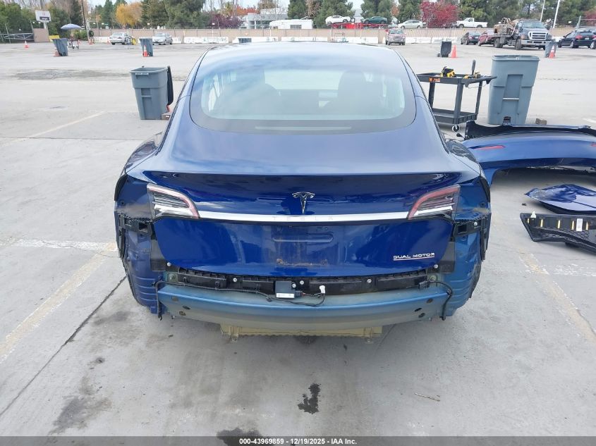 2018 Tesla Model 3 Long Range/Performance VIN: 5YJ3E1EB1JF088199 Lot: 43969859