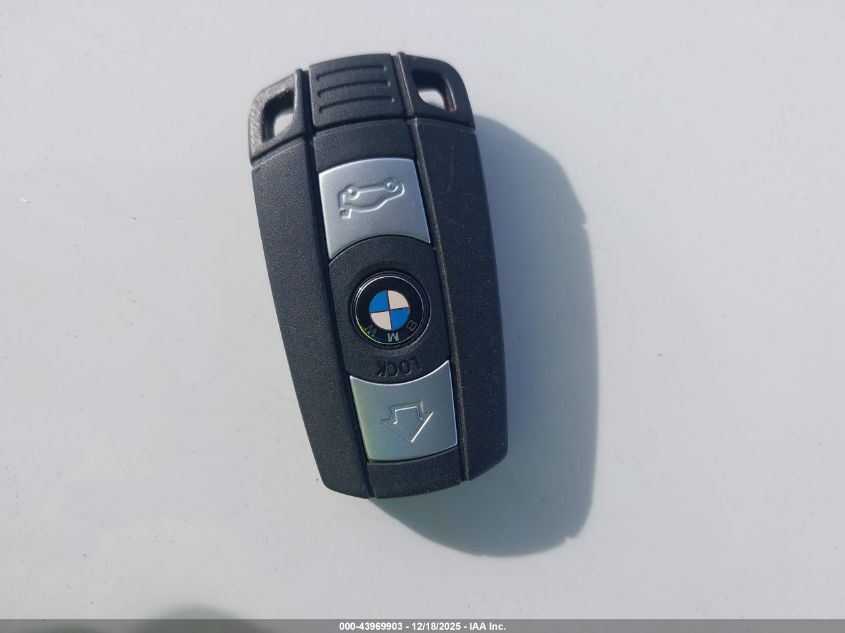 2013 BMW 128I VIN: WBAUP9C54DVS94405 Lot: 43969903