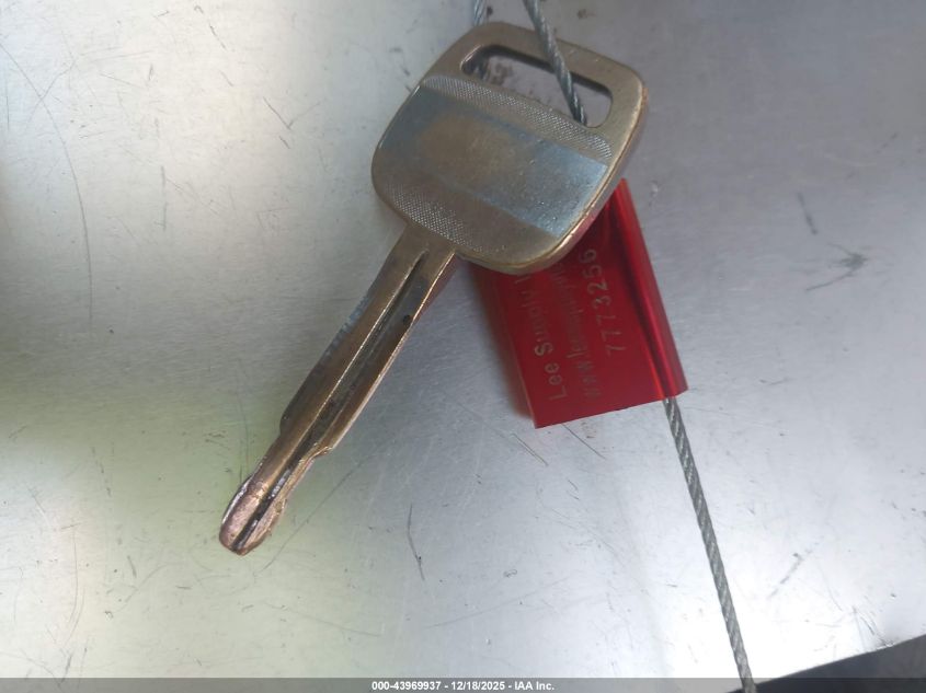 2001 Toyota Tacoma VIN: 5TENL42NX1Z831794 Lot: 43969937