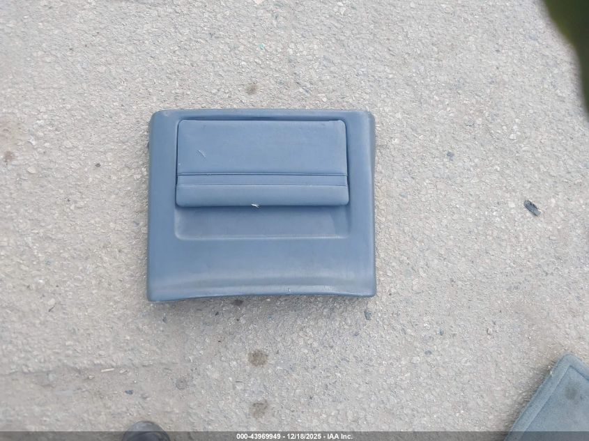 1994 Lexus Ls 400 VIN: JT8UF11E5R0203638 Lot: 43969949