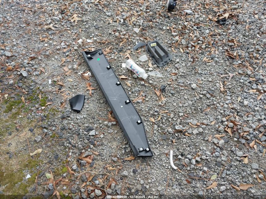 2025 Toyota Rav4 Xle VIN: 2T3W1RFV6SC353292 Lot: 43969959