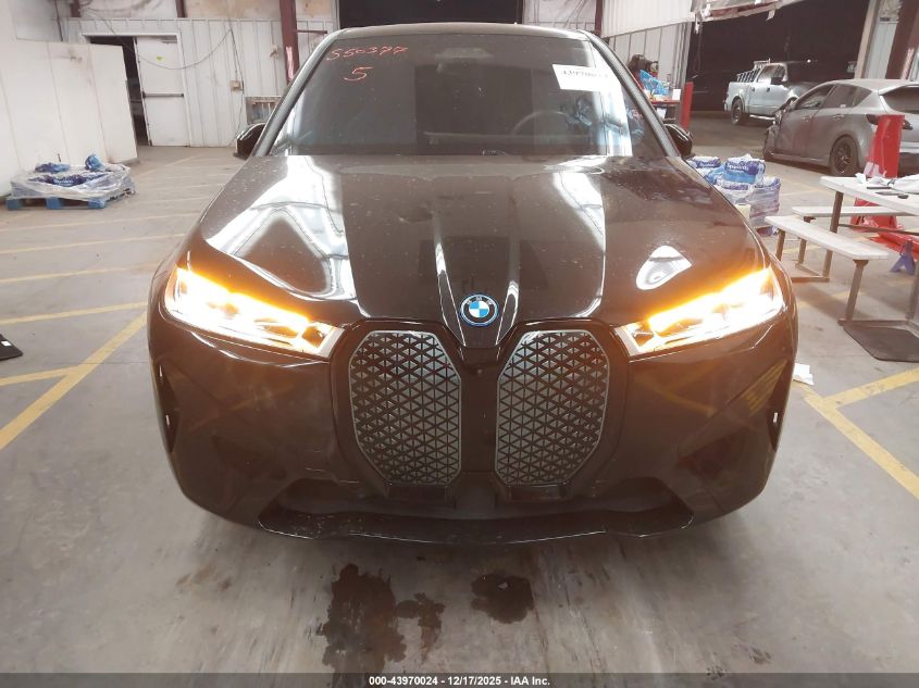 2025 BMW Ix xDrive50 VIN: WB523CF04SCS50377 Lot: 43970024