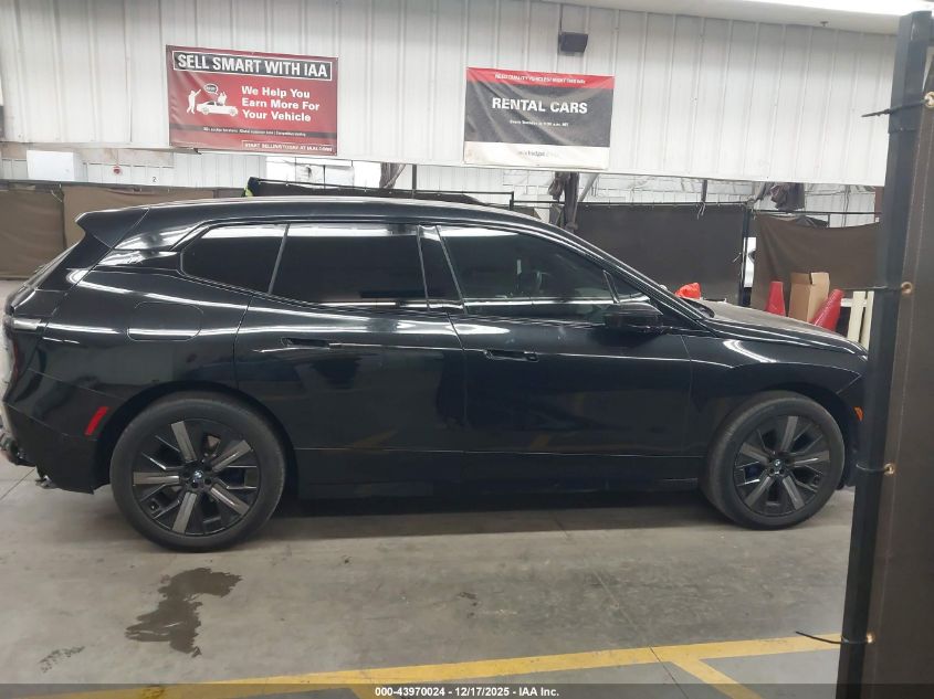 2025 BMW Ix xDrive50 VIN: WB523CF04SCS50377 Lot: 43970024