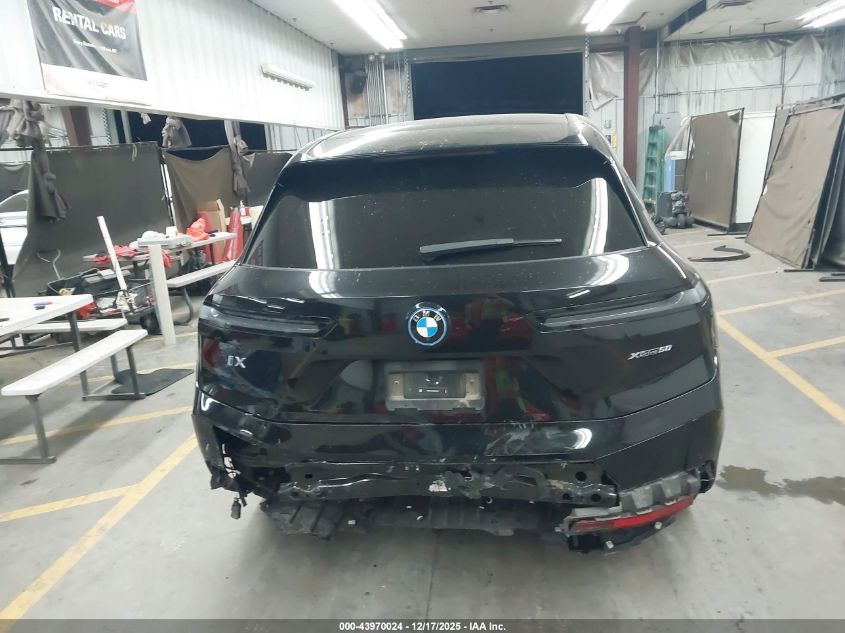 2025 BMW Ix xDrive50 VIN: WB523CF04SCS50377 Lot: 43970024