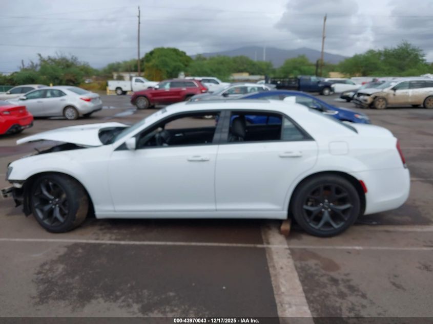 2022 Chrysler 300 S VIN: 2C3CCABGXNH170698 Lot: 43970043