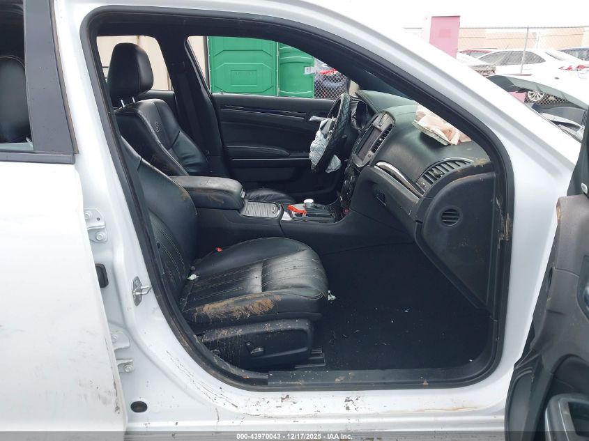 2022 Chrysler 300 S VIN: 2C3CCABGXNH170698 Lot: 43970043