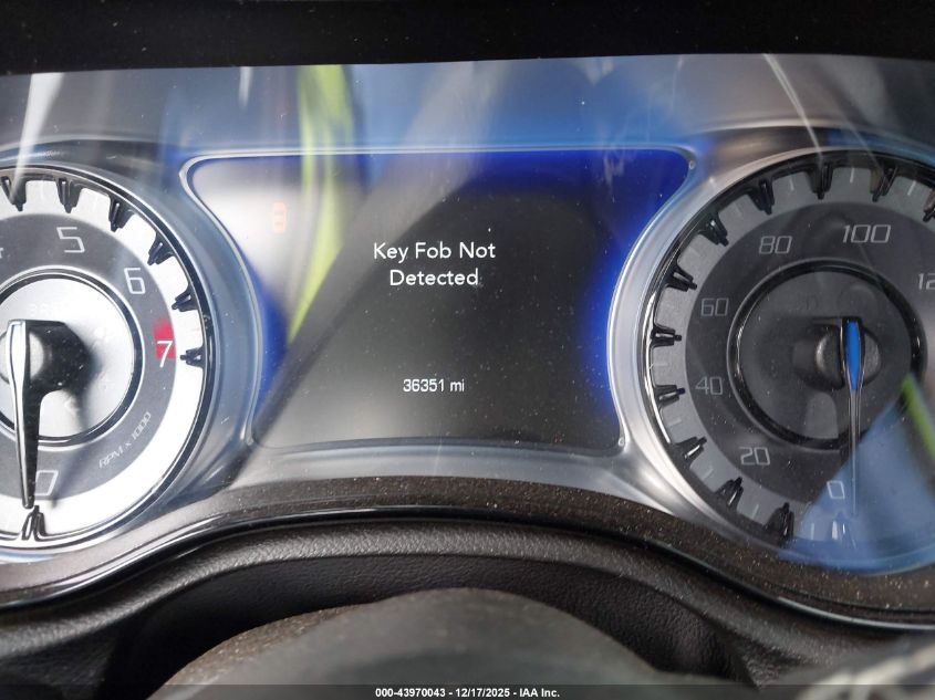 2022 Chrysler 300 S VIN: 2C3CCABGXNH170698 Lot: 43970043