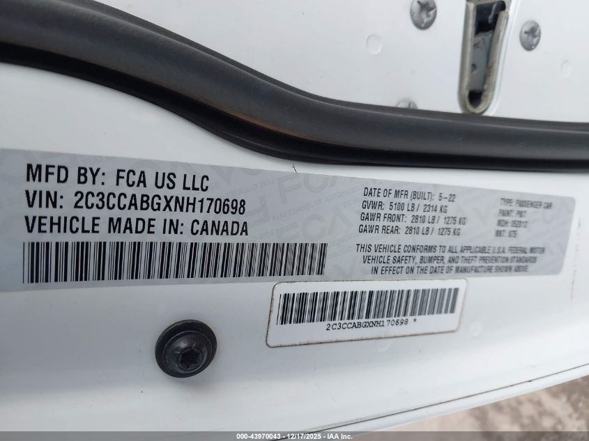 2022 Chrysler 300 S VIN: 2C3CCABGXNH170698 Lot: 43970043