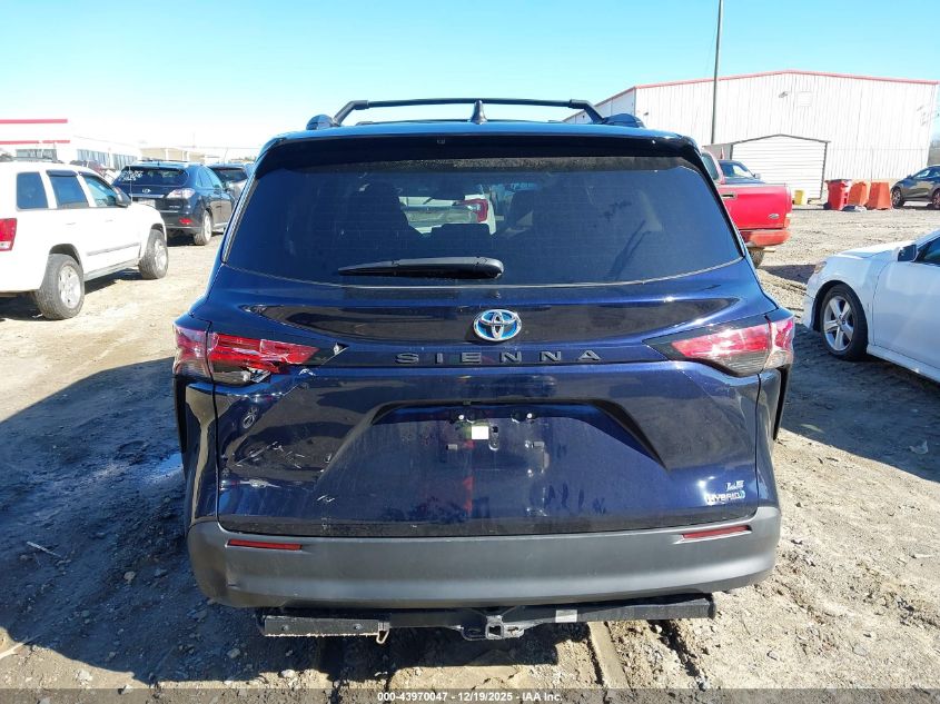2022 Toyota Sienna Le VIN: 5TDKRKEC8NS077376 Lot: 43970047