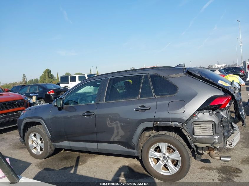 2019 Toyota Rav4 Xle VIN: 2T3W1RFVXKW003355 Lot: 43970065