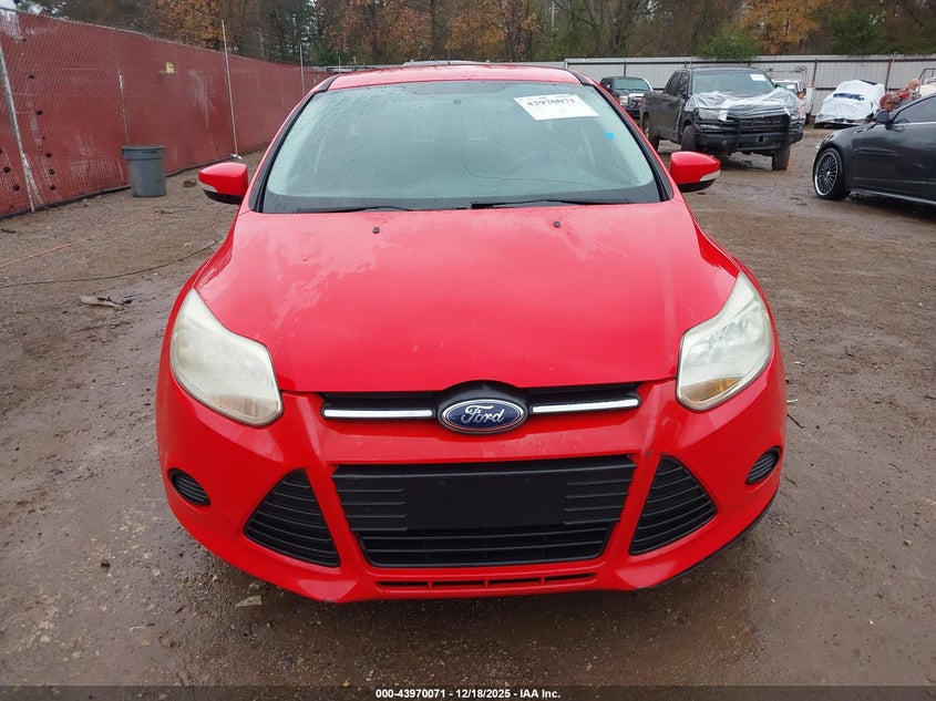 1FADP3K21EL238867 2014 FORD FOCUS photo no. 17