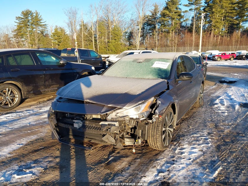 2020 Nissan Altima Sr Intelligent Awd