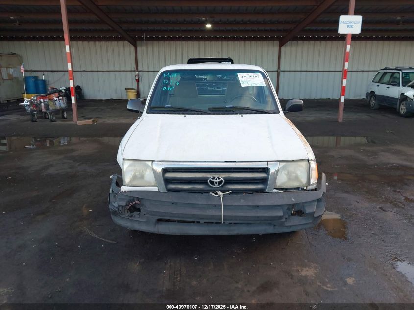 2000 Toyota Tacoma VIN: 4TANL42N7YZ668118 Lot: 43970107